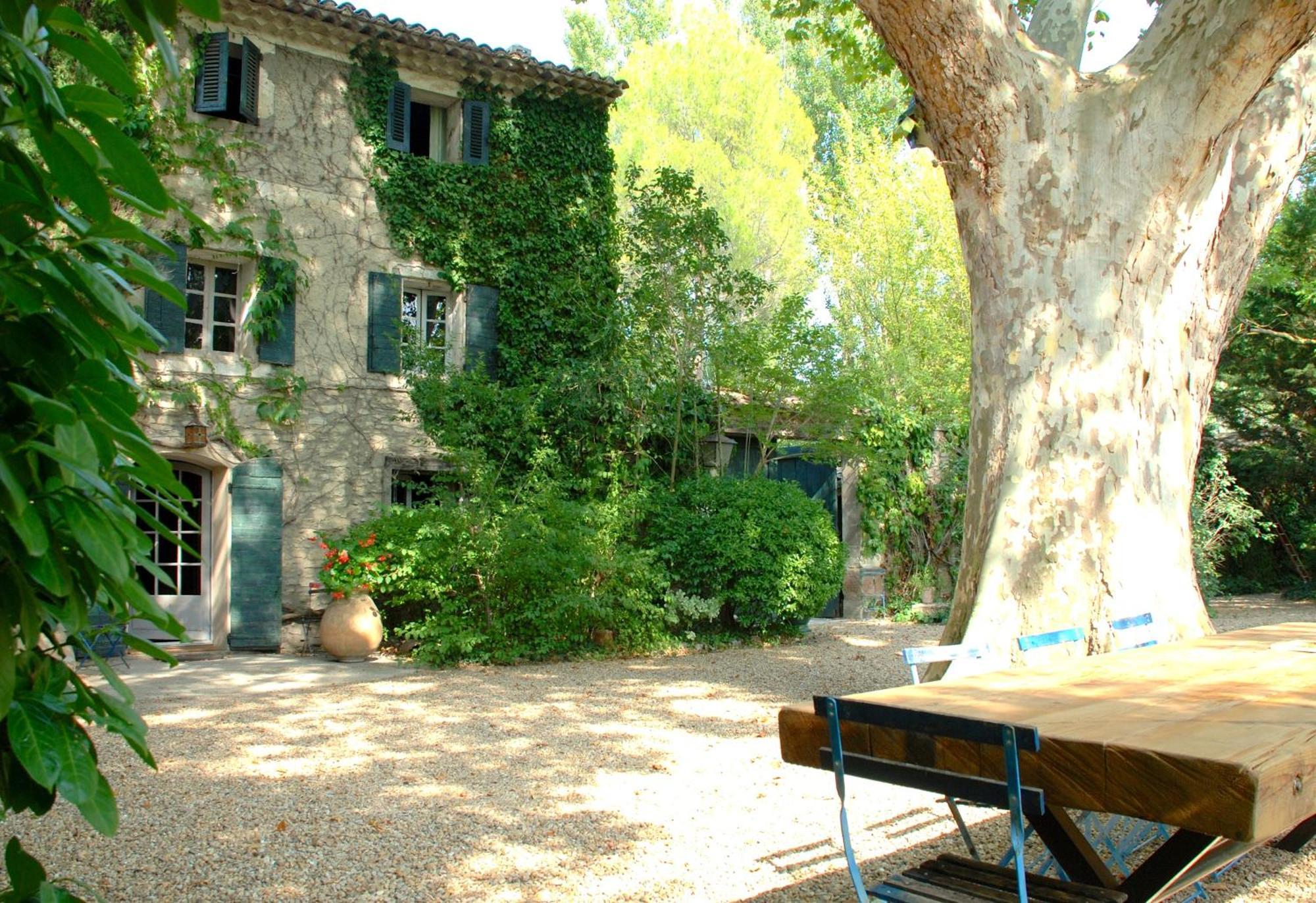 Bed and Breakfast Campagne Baudeloup Л'Иль-сюр-ла-Сорг Экстерьер фото