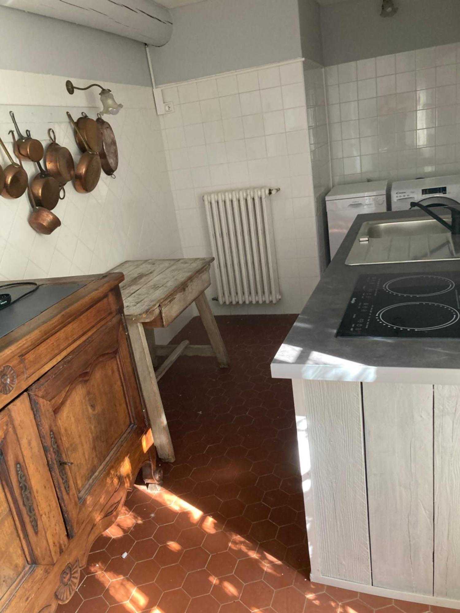 Bed and Breakfast Campagne Baudeloup Л'Иль-сюр-ла-Сорг Экстерьер фото
