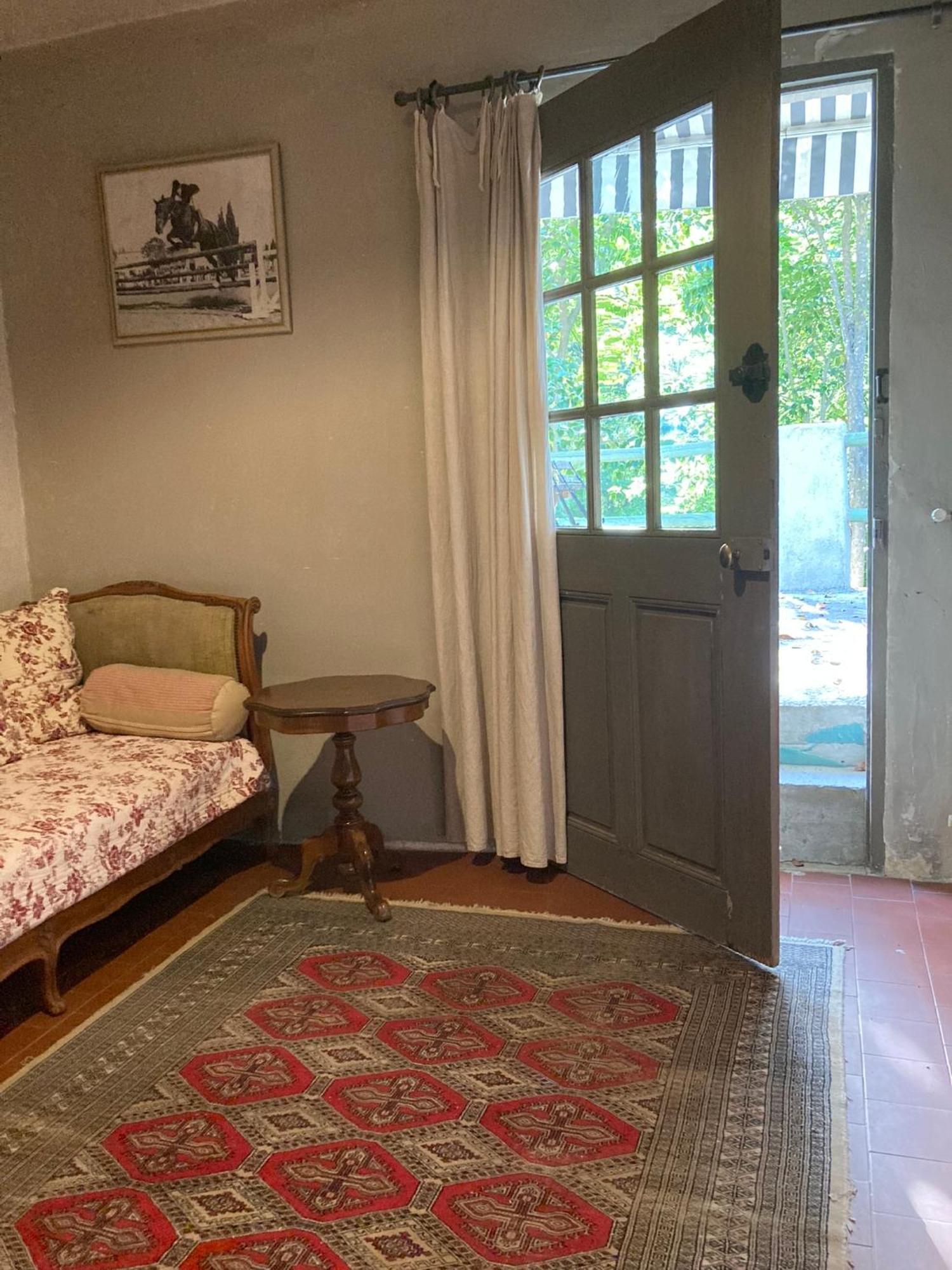 Bed and Breakfast Campagne Baudeloup Л'Иль-сюр-ла-Сорг Экстерьер фото