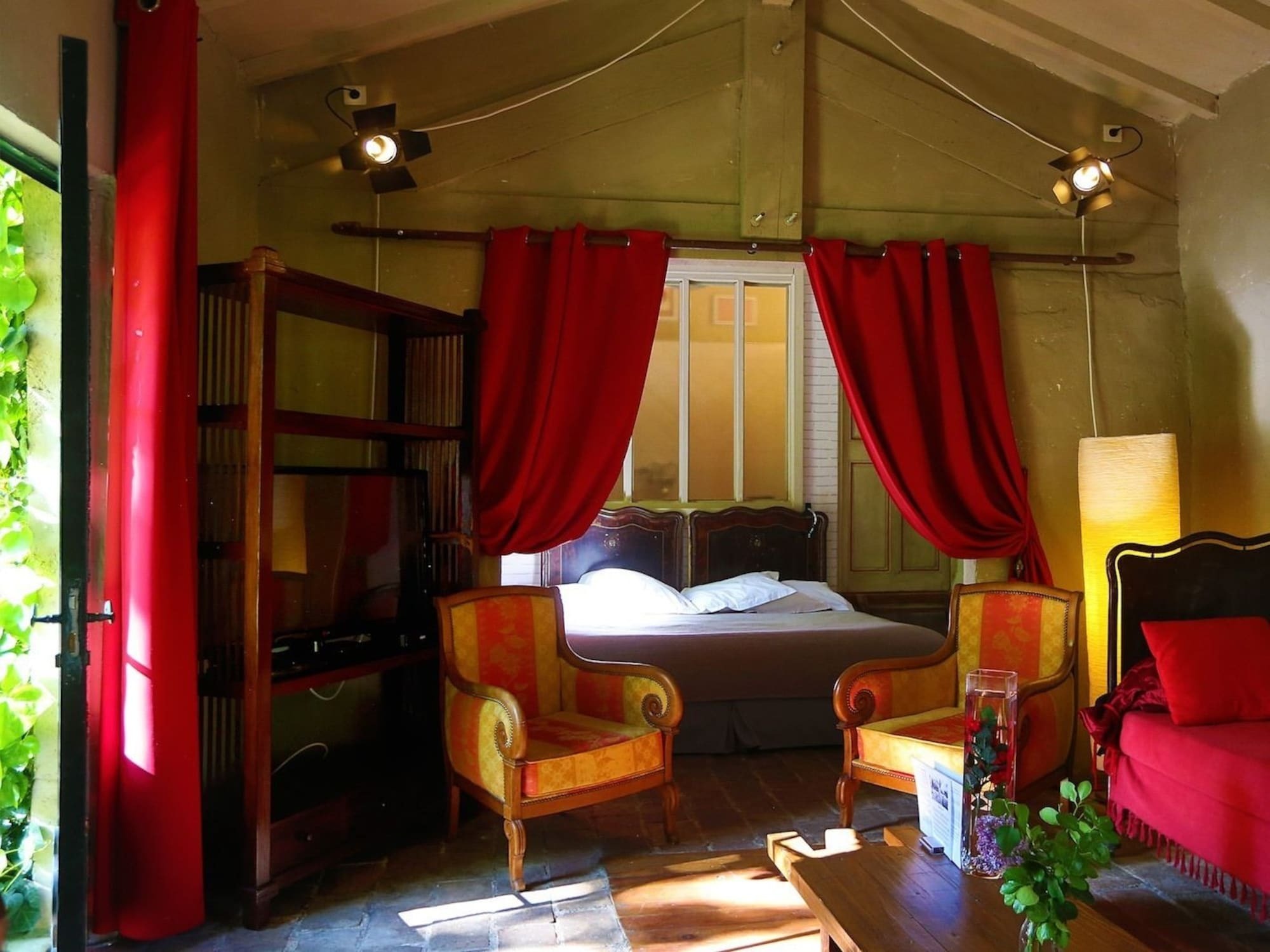 Bed and Breakfast Campagne Baudeloup Л'Иль-сюр-ла-Сорг Экстерьер фото